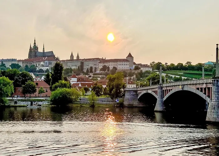 Celakovsky-4 By Interhome * Prag